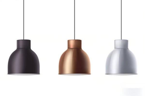 Đèn có nhiều màu sắc khác nhau